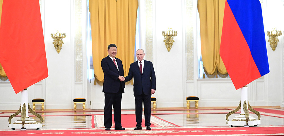 cc kremlin.ru, modified, https://upload.wikimedia.org/wikipedia/commons/8/81/Putin-Xi_meeting_%282023%29.jpg